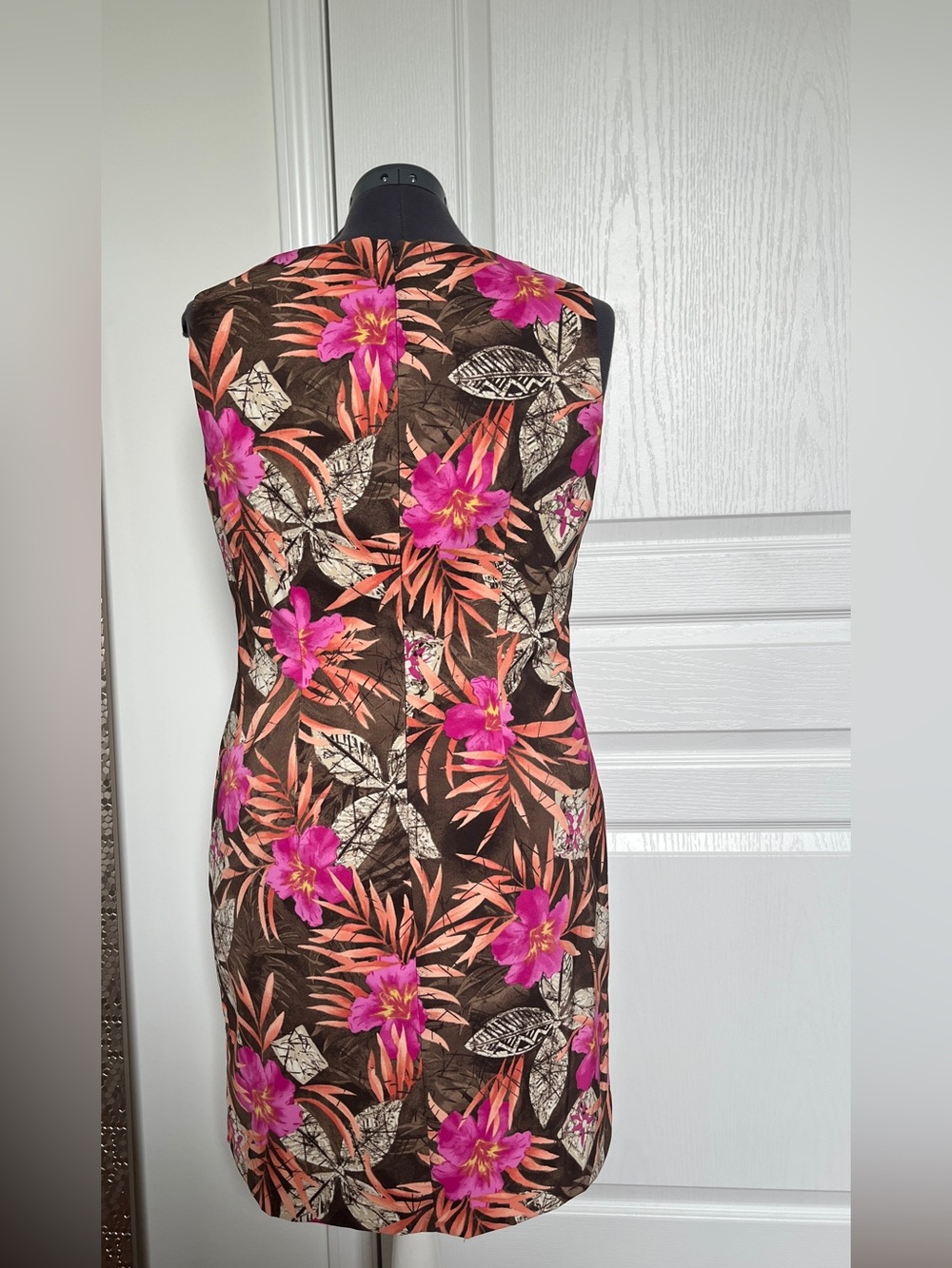 dressbarn Brown Floral Dress with Coral & Cream Accents